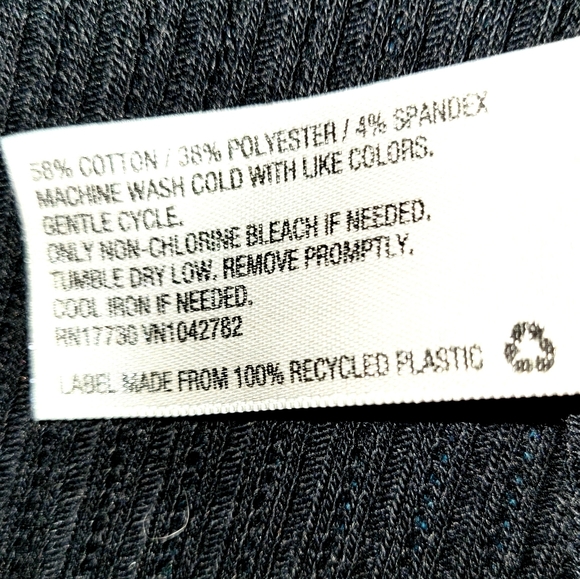 🥂🌟XS black ribbed racerback tank top - Picture 2 of 7